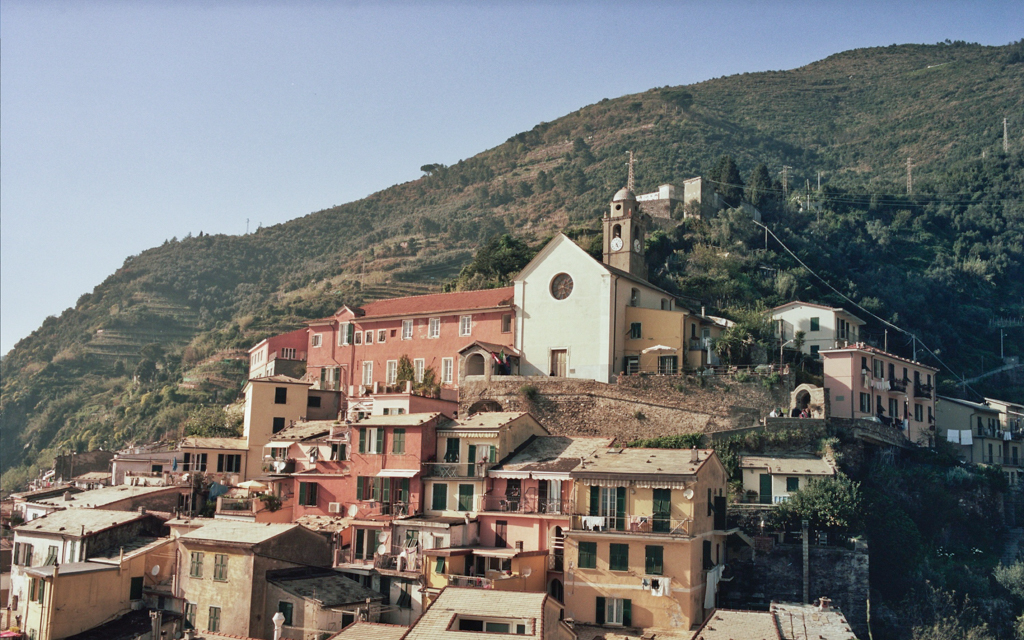 ../../../../../_images/russell-dyerhouse-cinque-terre-liguria-20110414-171.jpg