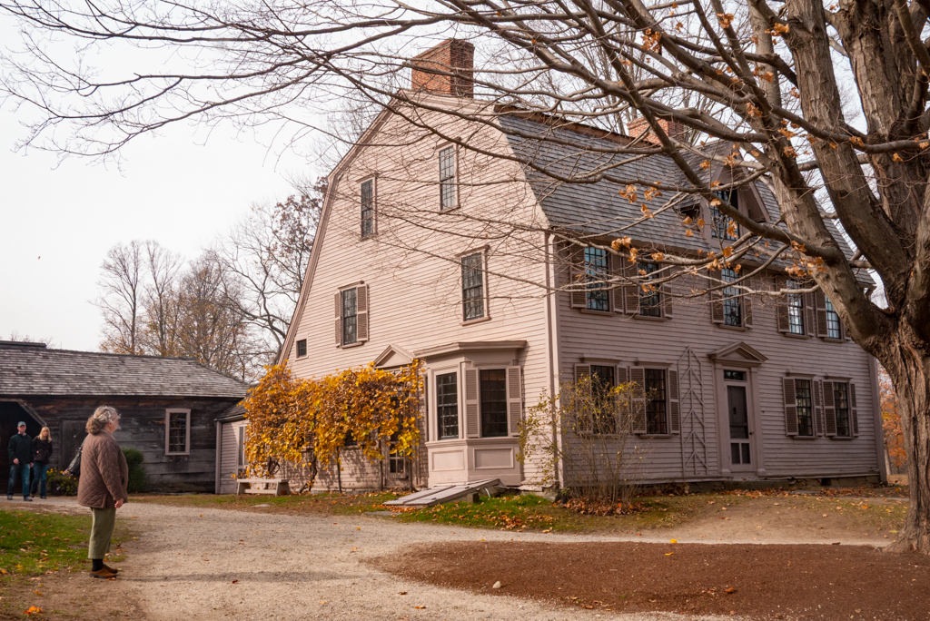 ../../../../_images/russell-dyerhouse-concord-massachusetts-20101030-171.jpg