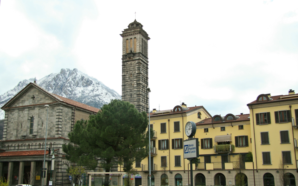 ../../../../../_images/russell-dyerhouse-lecco-lombardia-20080323-021.jpg