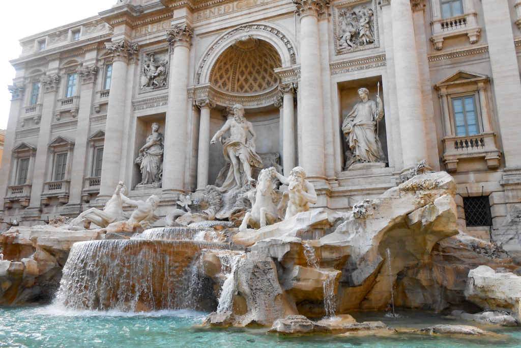 ../../../../../_images/russell-dyerhouse-roma-trevi-031.jpg